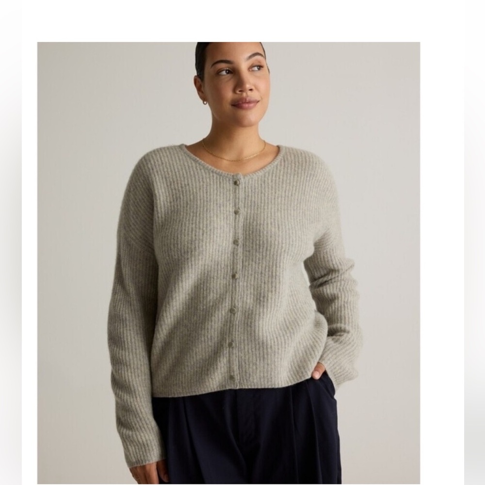 Quince 100% Yak Wool Soft Rib Crew Cardigan in Black size XS